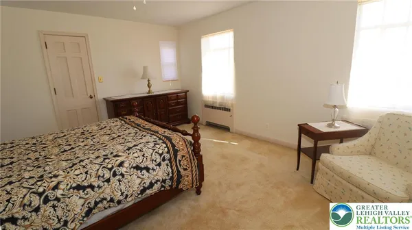 $2,950 | 2631 West Allen Street, Allentown, PA 18104