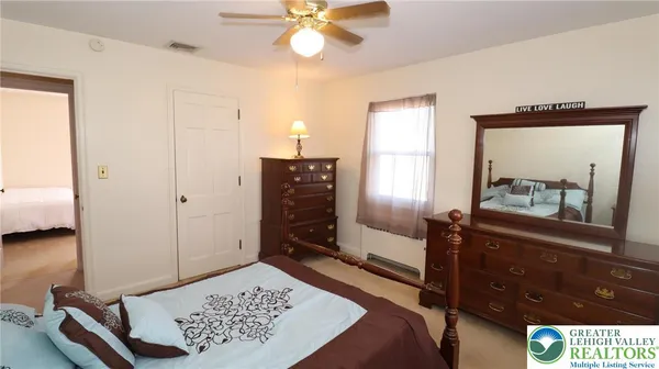 $2,950 | 2631 West Allen Street, Allentown, PA 18104