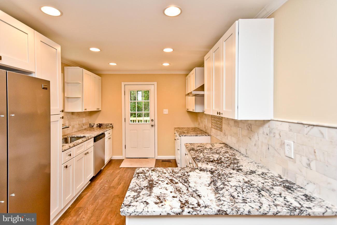 1323 Old Piscataway Road Fort Washington, MD 20744 - Photo 11 of 30 Kitchen
