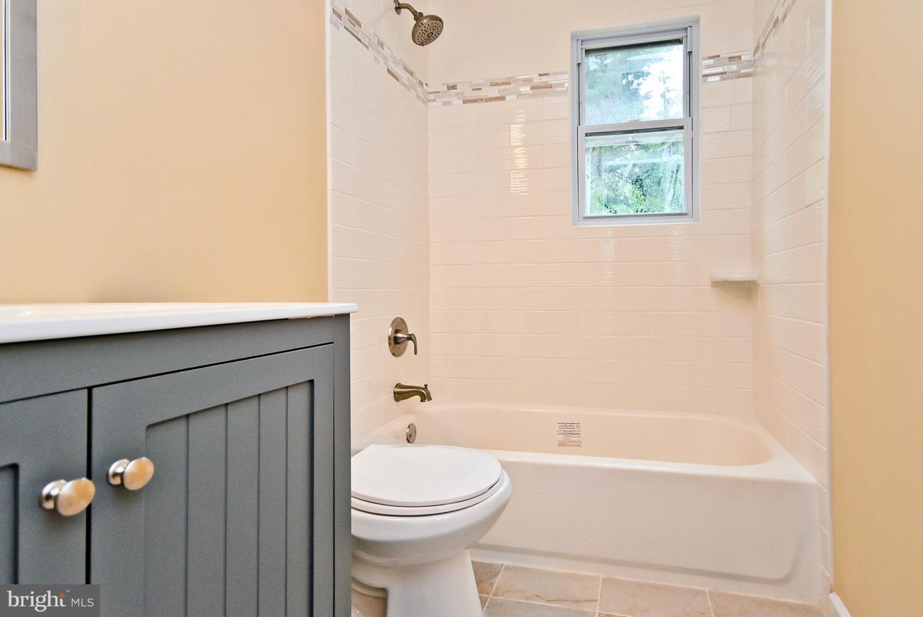 1323 Old Piscataway Road Fort Washington, MD 20744 - Photo 13 of 30 Bath