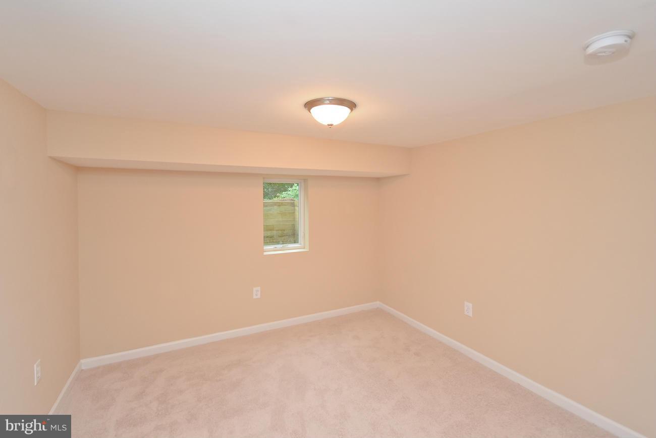 1323 Old Piscataway Road Fort Washington, MD 20744 - Photo 22 of 30 Bedroom
