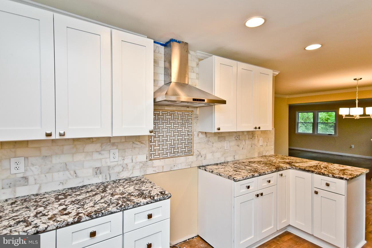 1323 Old Piscataway Road Fort Washington, MD 20744 - Photo 4 of 30 Kitchen