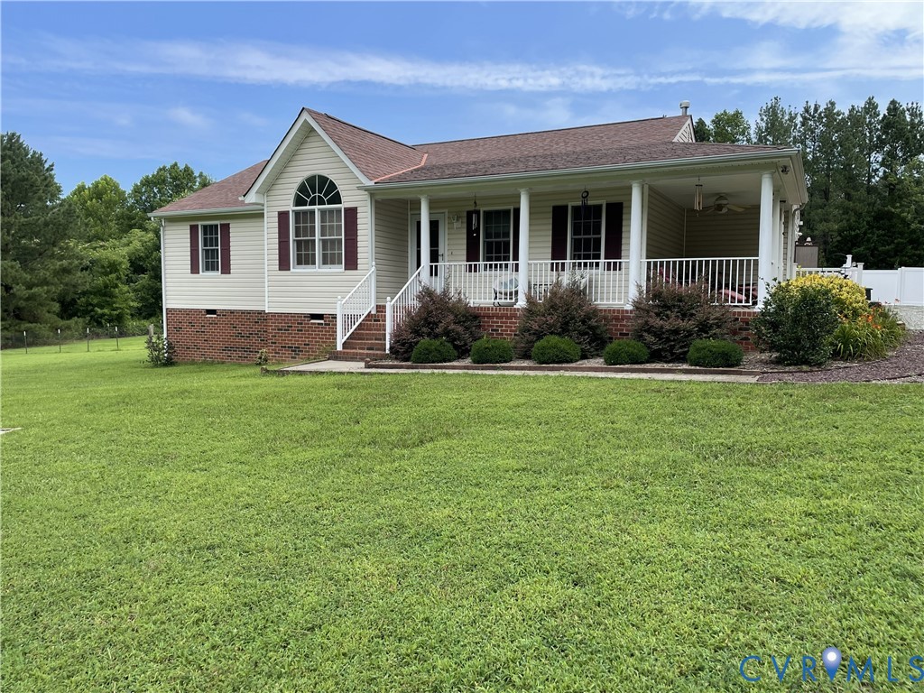 2335 Dorrell Road Aylett, VA 23009 - Photo 1 of 1 Ranch-style residence featuring a covered front po