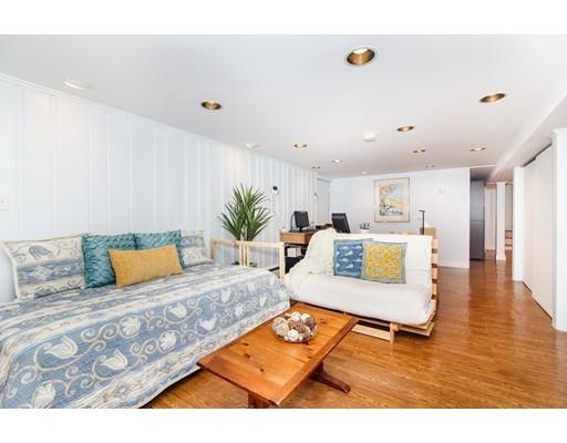 699 Bay Road Sharon, MA 02067 - Photo 15 of 30 Gallery Image 15