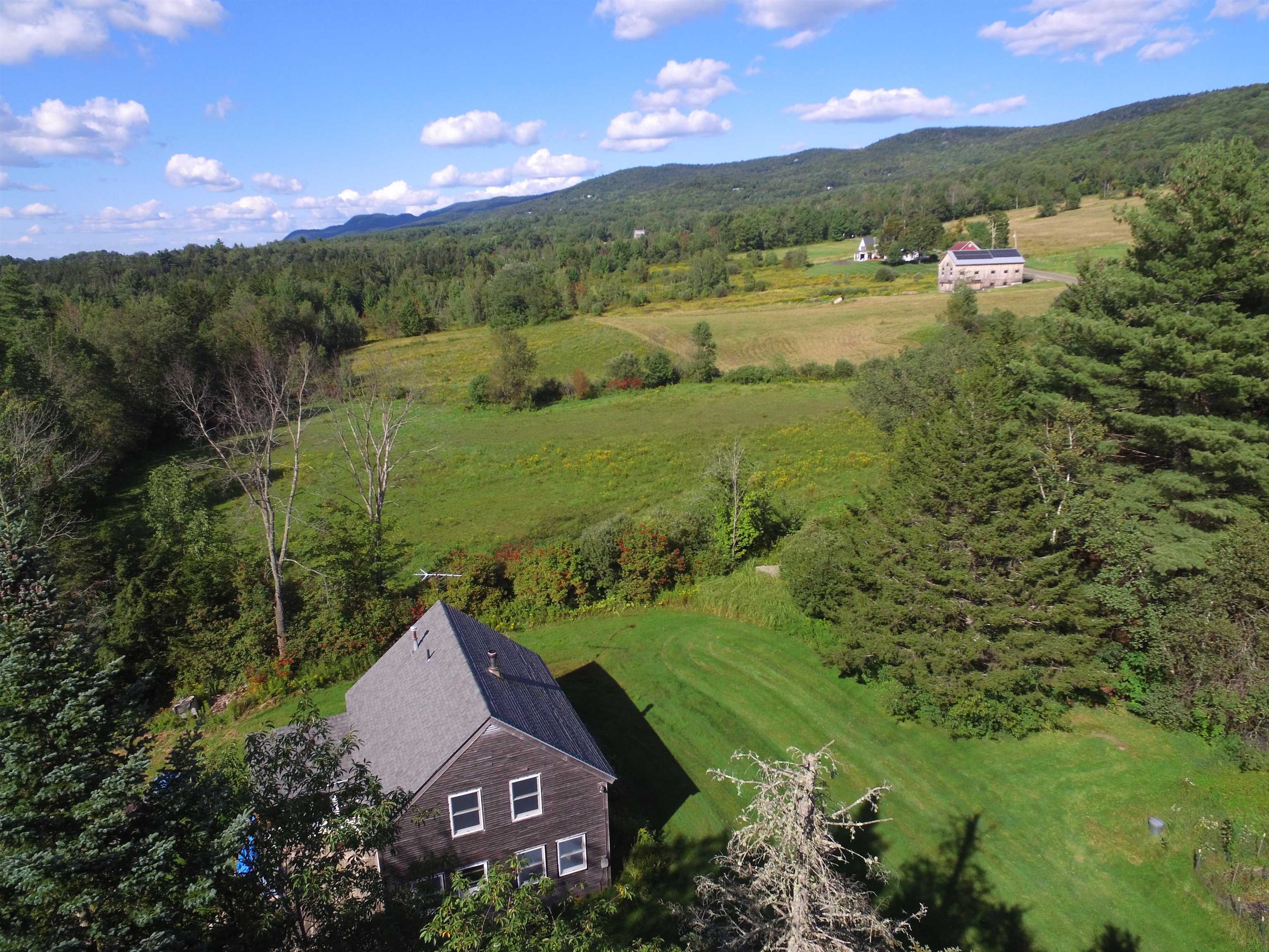 1174 Senor Road Warren, VT 05674 - Photo 2 of 35