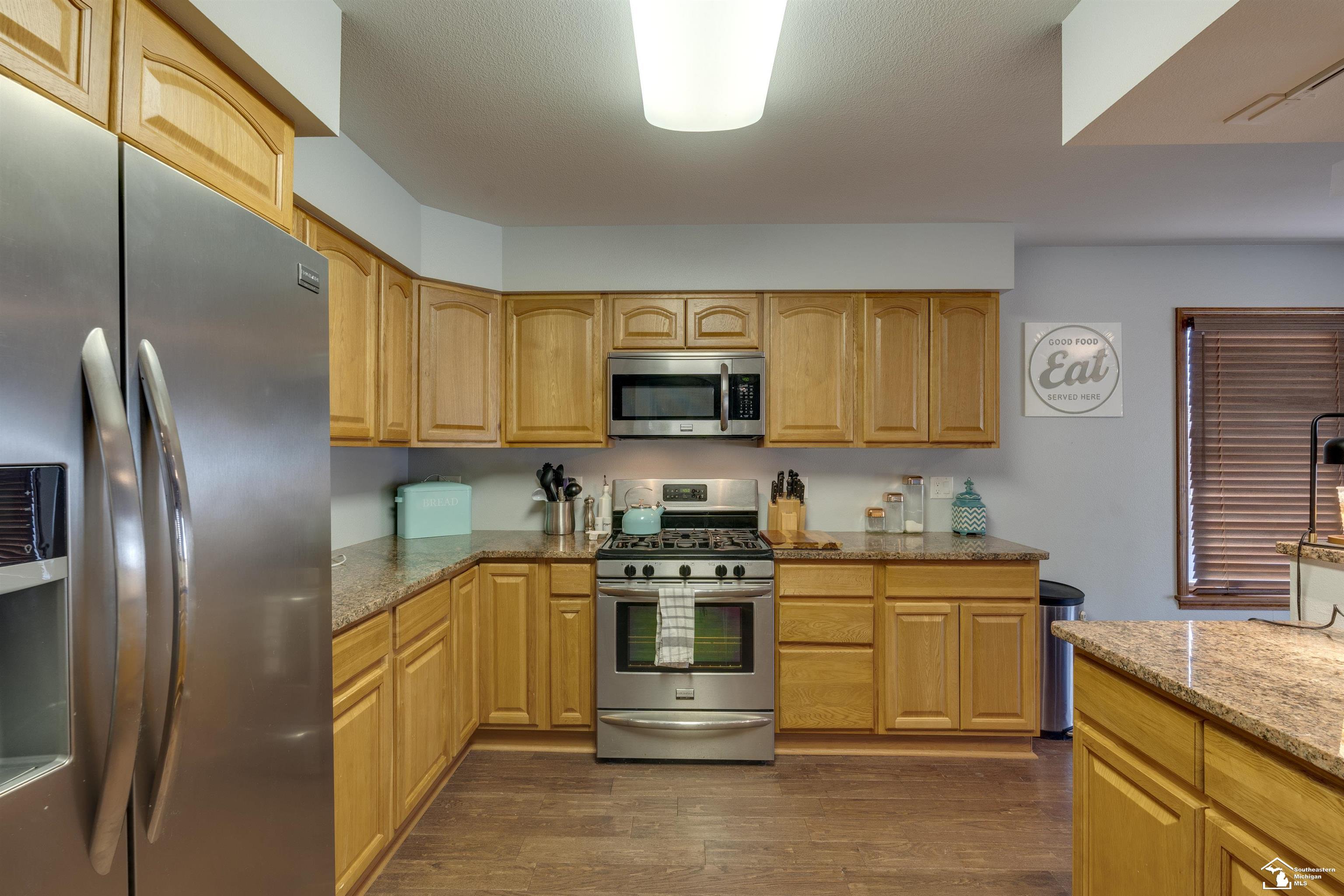 2268 West Dean Road Temperance, MI 48182 - Photo 11 of 35