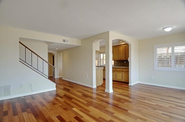 8874 Capcano Road San Diego, CA 92126 - Photo 2 of 24