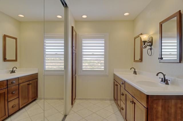 8874 Capcano Road San Diego, CA 92126 - Photo 17 of 24