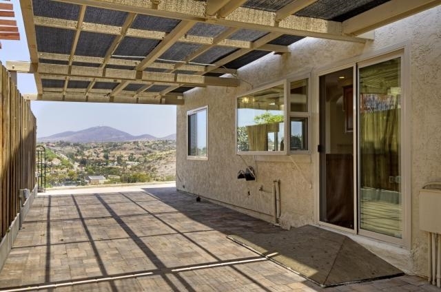8874 Capcano Road San Diego, CA 92126 - Photo 4 of 24