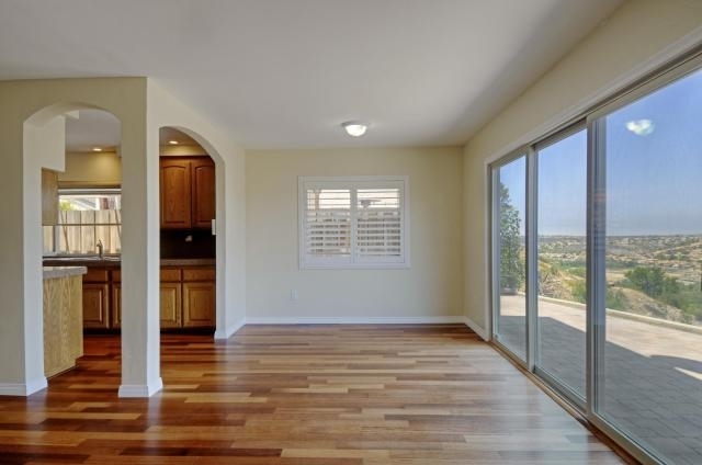 8874 Capcano Road San Diego, CA 92126 - Photo 9 of 24