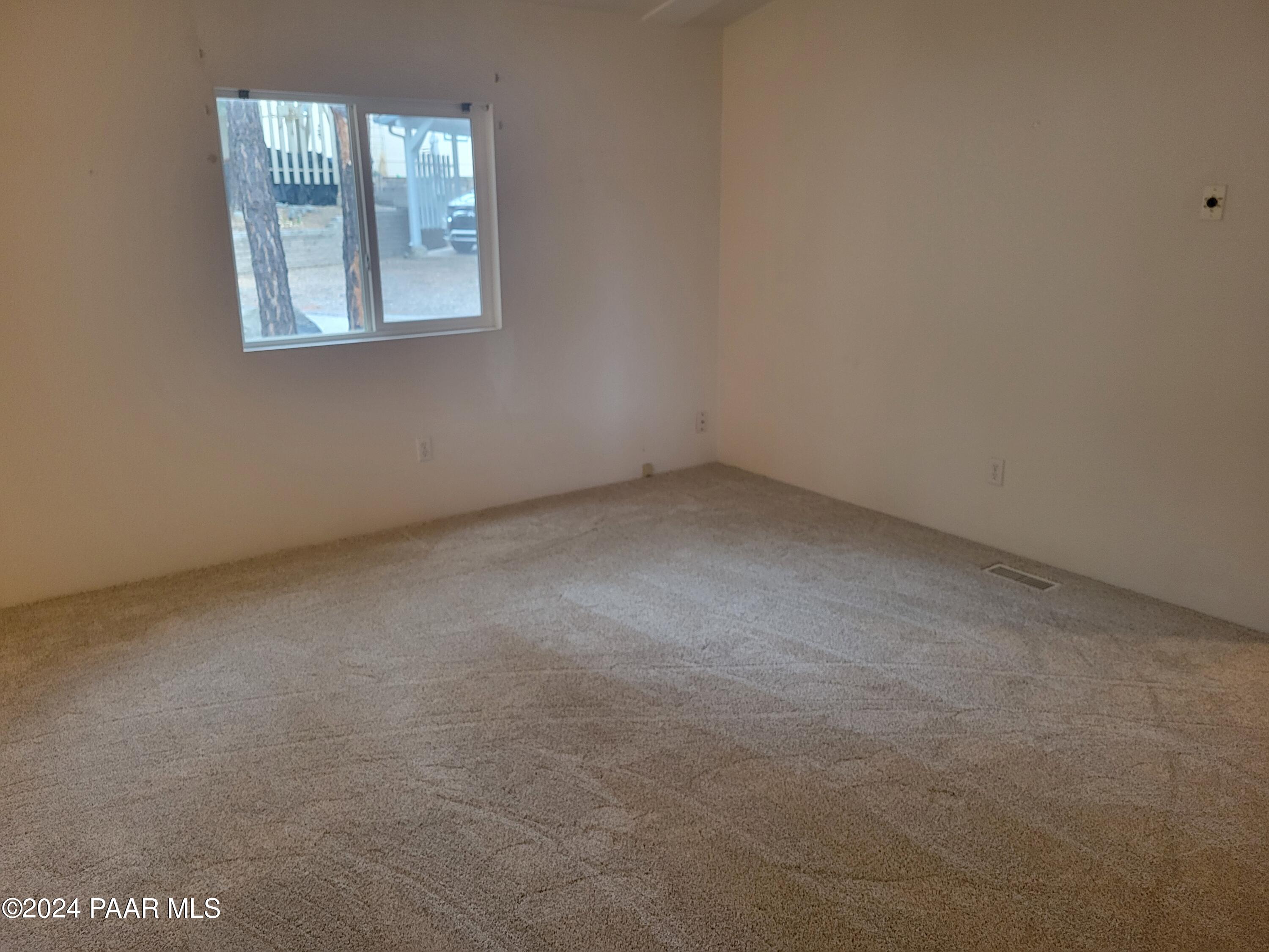 99 Alpine Prescott, AZ 86305 - Photo 6 of 25 an empty room with windows