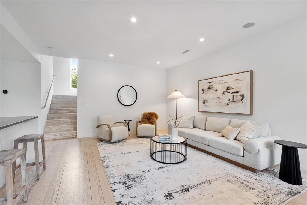 269 Sudbury Road Concord, MA 01742 - Photo 5 of 23