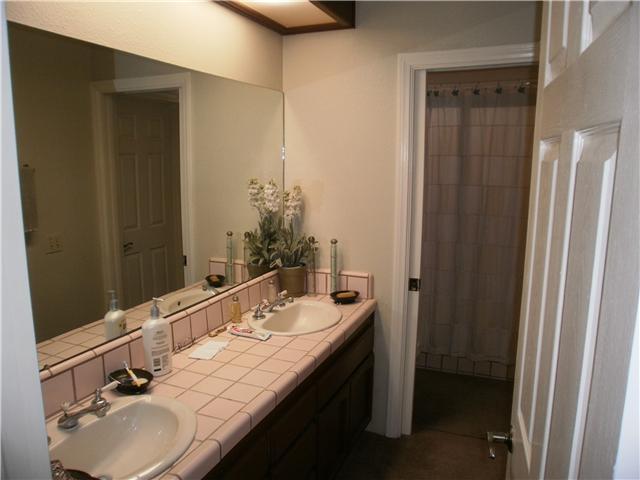 30532 Mesa Crest Road Valley Center, CA 92082 - Photo 9 of 20 Gallery Image 9