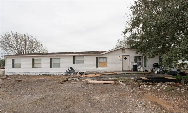 $2,950,000 | 6656 Yorktown Boulevard, Corpus Christi, TX 78414