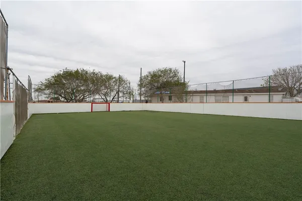 $2,950,000 | 6656 Yorktown Boulevard, Corpus Christi, TX 78414