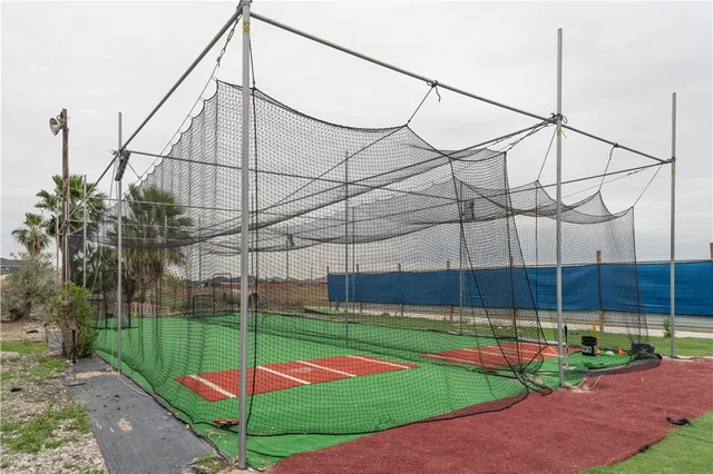 $2,950,000 | 6656 Yorktown Boulevard, Corpus Christi, TX 78414