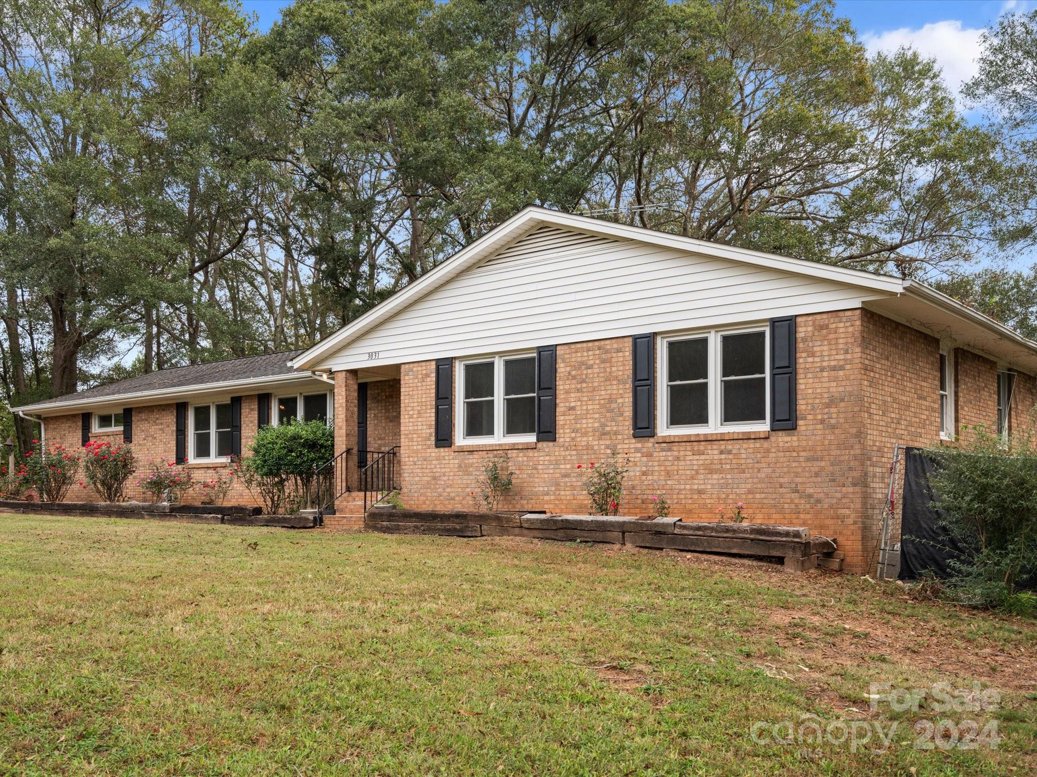3031 Blacksburg Road Grover, NC 28073 - Photo 2 of 33 Gallery Image 2