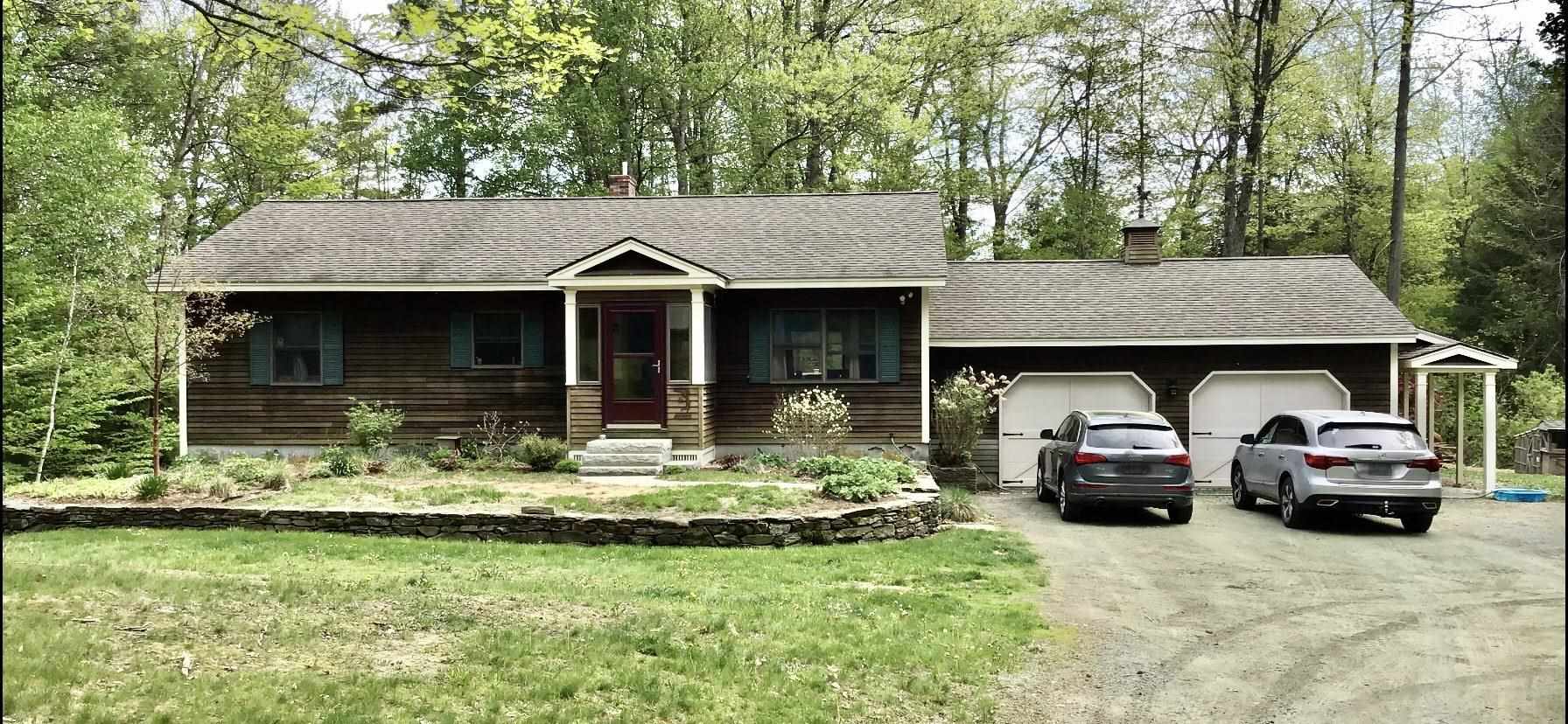 1196 Dothan Road Hartford, VT 05001 - Photo 1 of 40