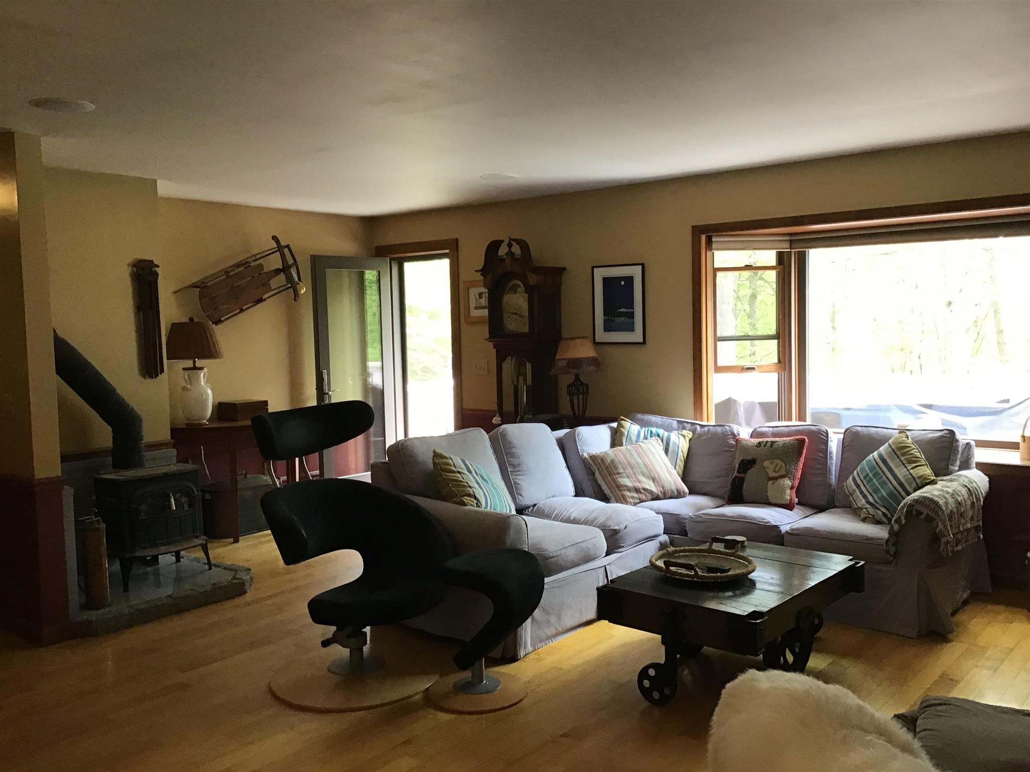 1196 Dothan Road Hartford, VT 05001 - Photo 20 of 40