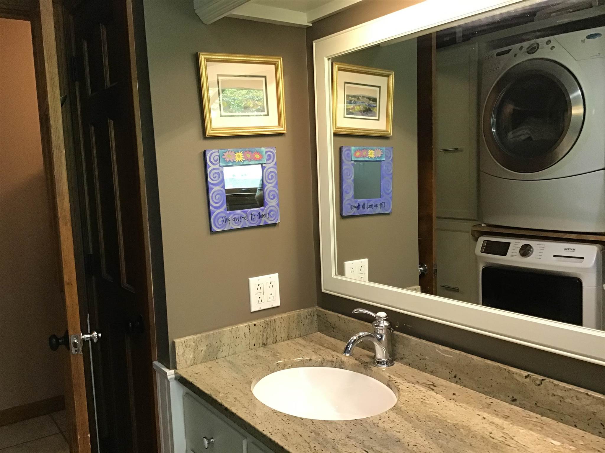 1196 Dothan Road Hartford, VT 05001 - Photo 38 of 40