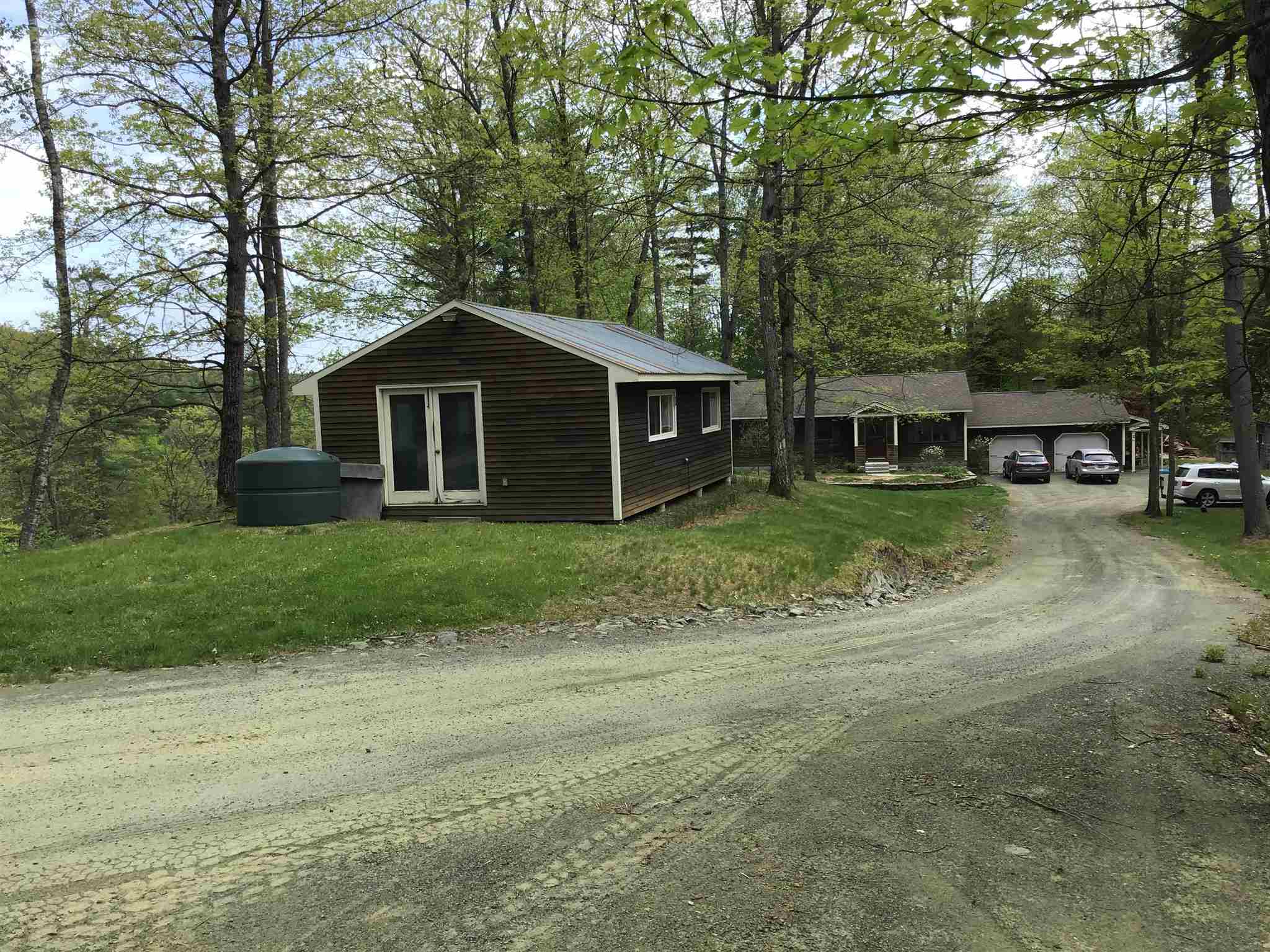 1196 Dothan Road Hartford, VT 05001 - Photo 9 of 40