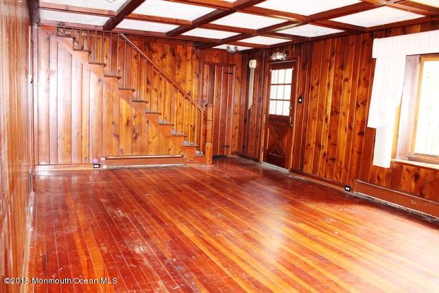 558 Mantoloking Road Brick, NJ 08723 - Photo 2 of 16 Living Room