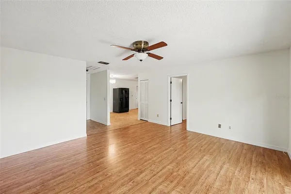 $350,000 | 6481 Elmhurst Court, Pinellas Park, FL 33782