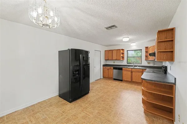 $350,000 | 6481 Elmhurst Court, Pinellas Park, FL 33782