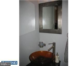 521 Marks Road Oreland, PA 19075 - Photo 4 of 12 Bathroom