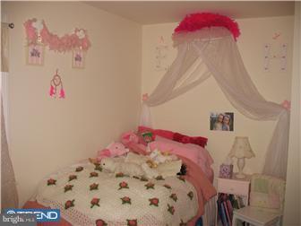 521 Marks Road Oreland, PA 19075 - Photo 8 of 12 Bedroom 3