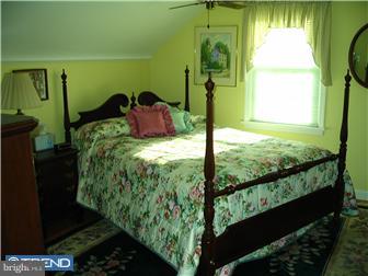 512 Devon Road Barrington, NJ 08033 - Photo 10 of 12 Bedroom 2
