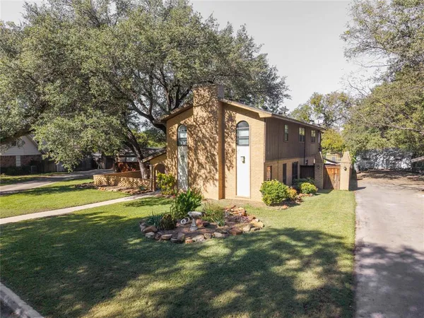 $395,000 | 202 Quail Run, Brownwood, TX 76801