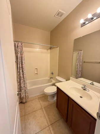 $4,250 | 1928 West Spur Drive, Phoenix, AZ 85085