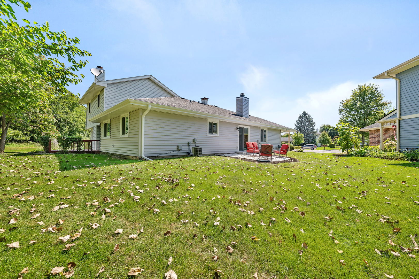 1520 Lighthouse Drive Naperville, IL 60565 - Photo 27 of 36 a view of a house with backyard and garden
