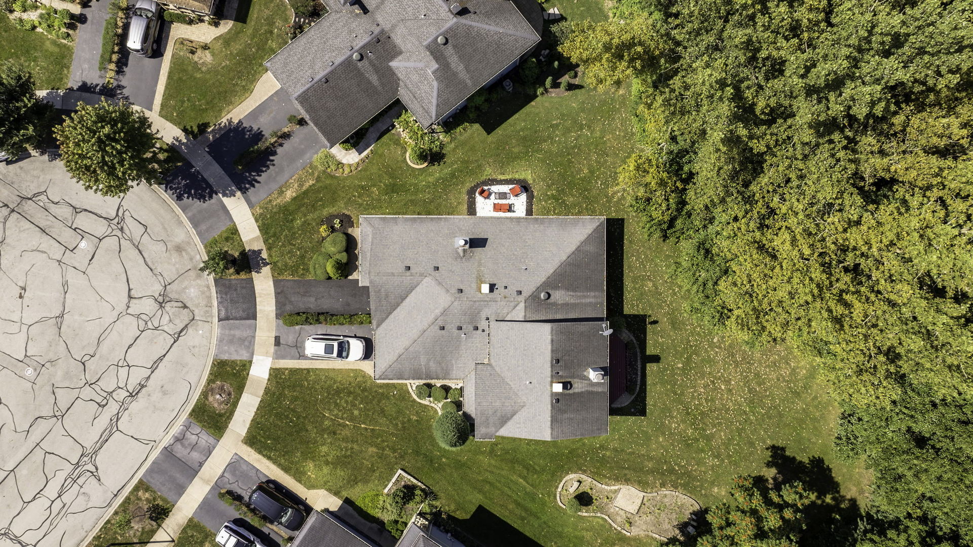 1520 Lighthouse Drive Naperville, IL 60565 - Photo 31 of 36 an aerial view of a house with a yard