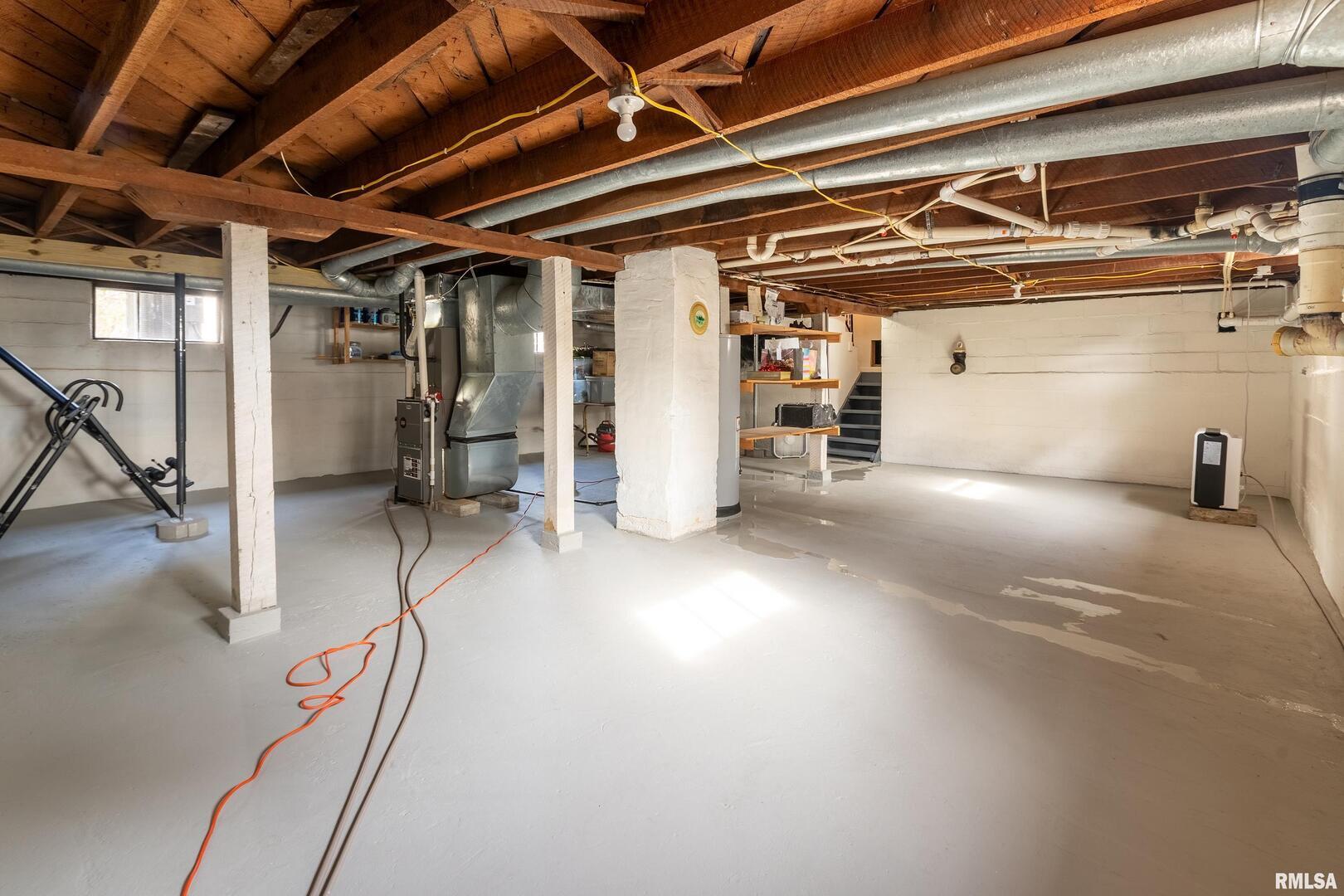 205 South 3rd Street Dahlgren, IL 62828 - Photo 33 of 48