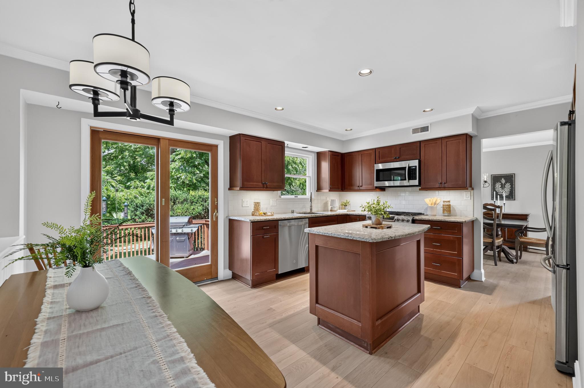 56 Douglass Road Lansdale, PA 19446 - Photo 12 of 43 Kitchen w/central island
