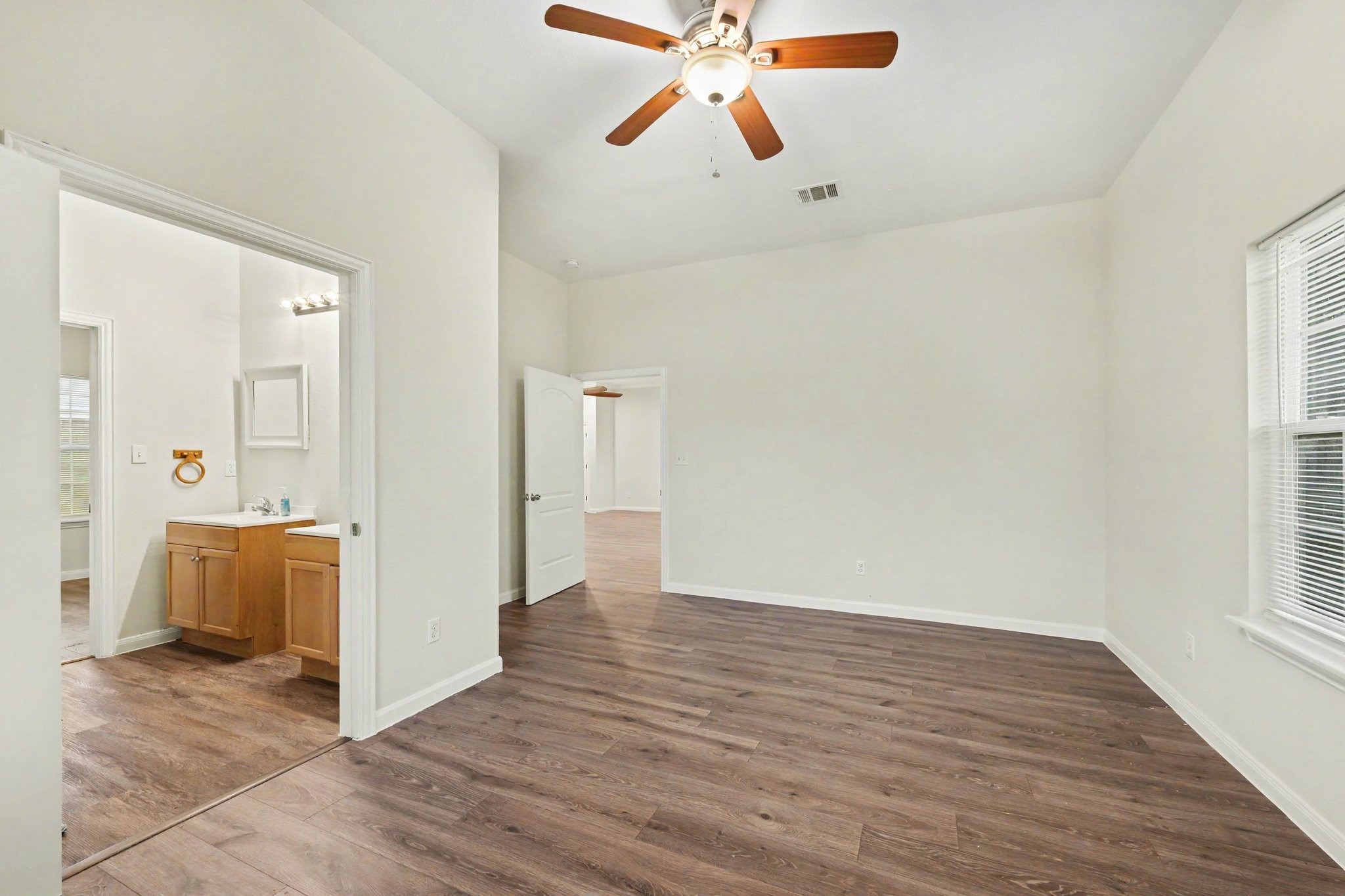 7730 Pebble Hill Lane Rosharon, TX 77583 - Photo 38 of 43