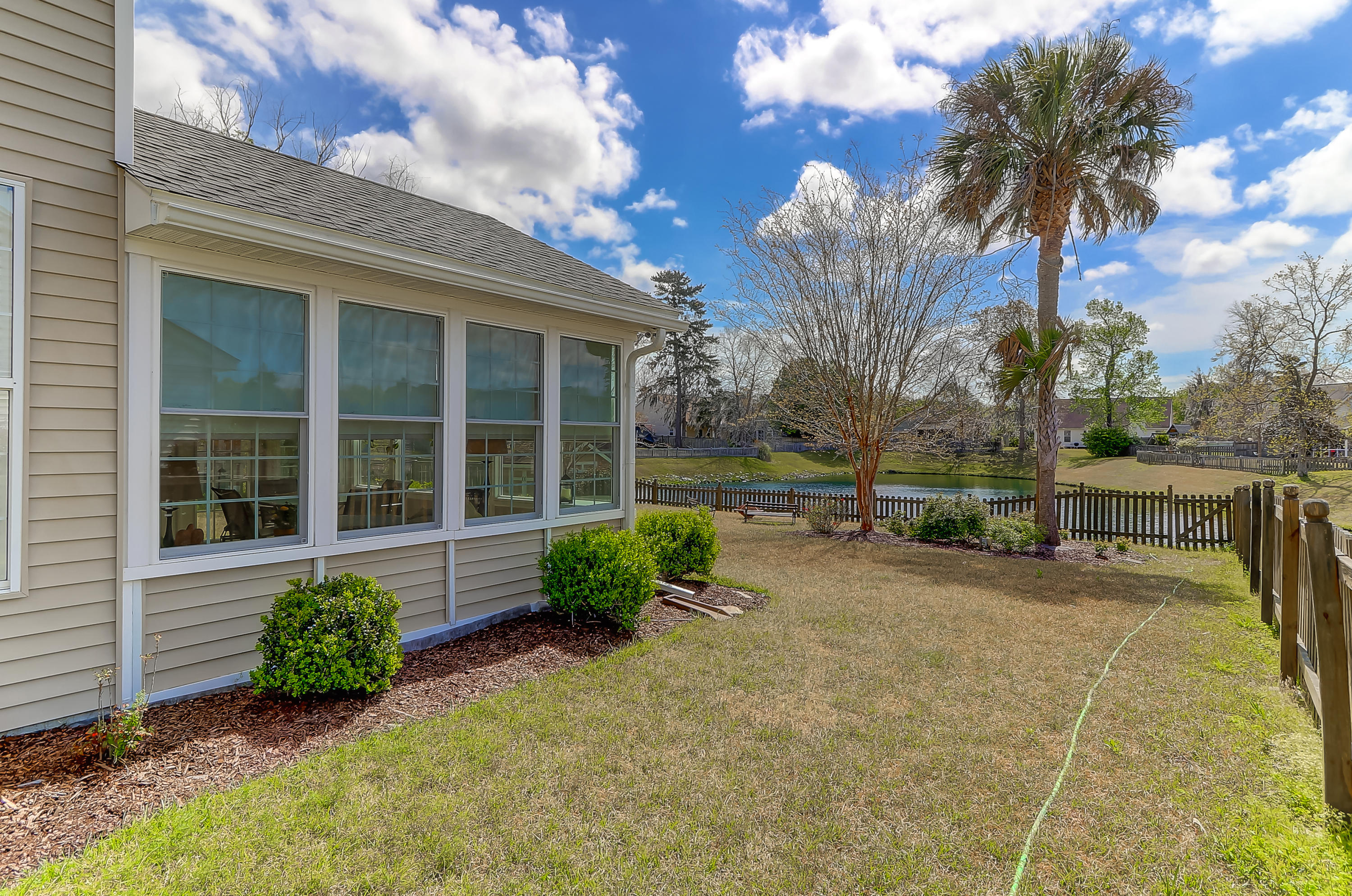 7168 Windmill Creek Road Charleston, SC 29414 - Photo 32 of 39 Sideyard
