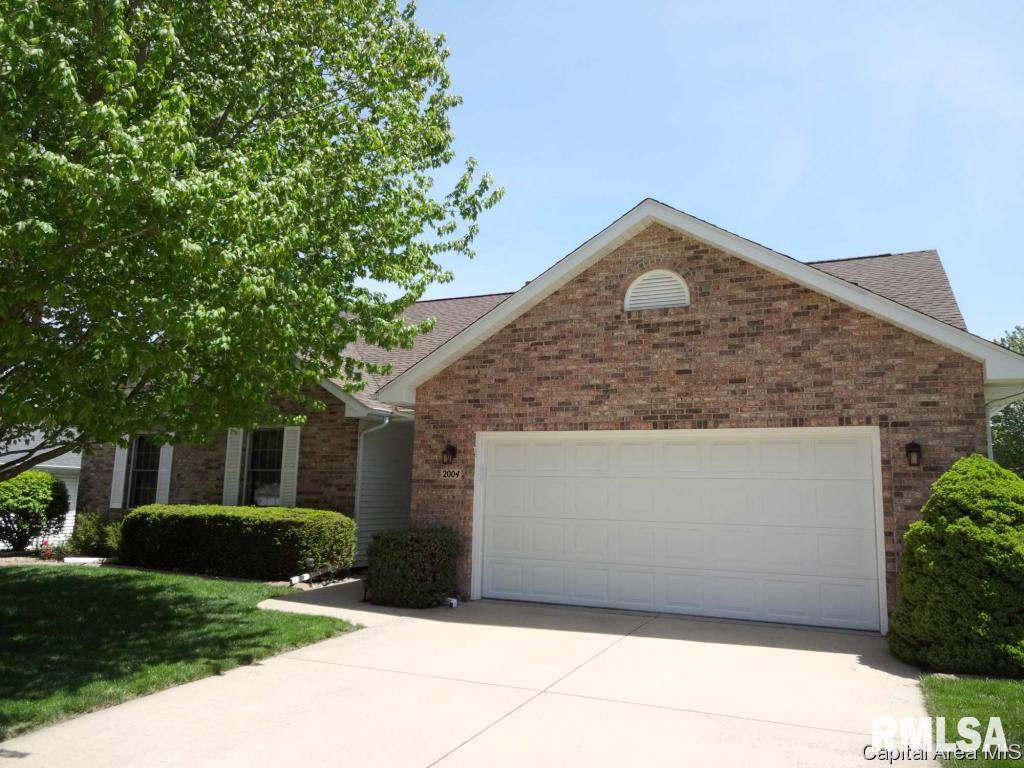 2004 Appleton Drive Springfield, IL 62711 - Photo 1 of 16 Gallery Image 1