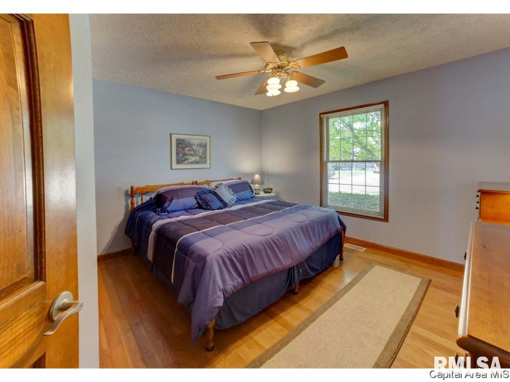 2004 Appleton Drive Springfield, IL 62711 - Photo 14 of 16 Gallery Image 14