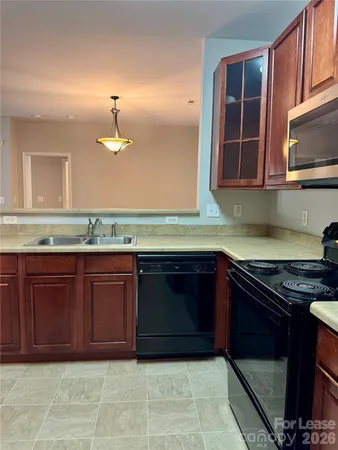 $1,500 | 9823 Hyde Glen Court, Charlotte, NC 28262
