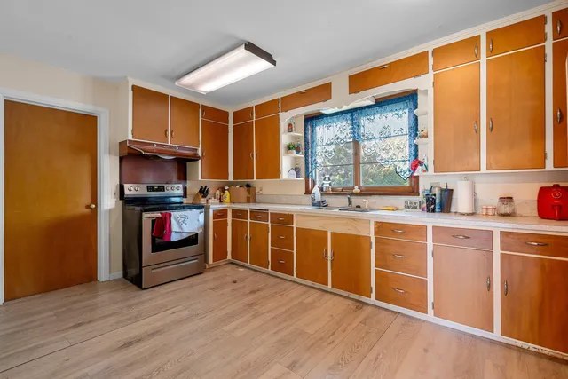 $165,000 | N4404 Highway 49, Poy Sippi, WI 54967