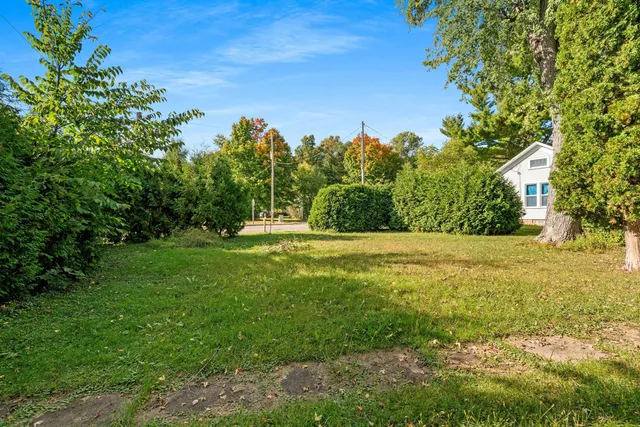 $165,000 | N4404 Highway 49, Poy Sippi, WI 54967