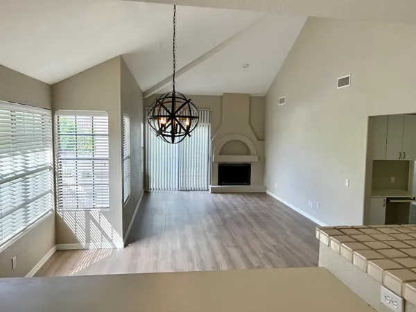 $1,850 | 10015 East Mountain View Road, Unit 2009, Scottsdale, AZ 85258