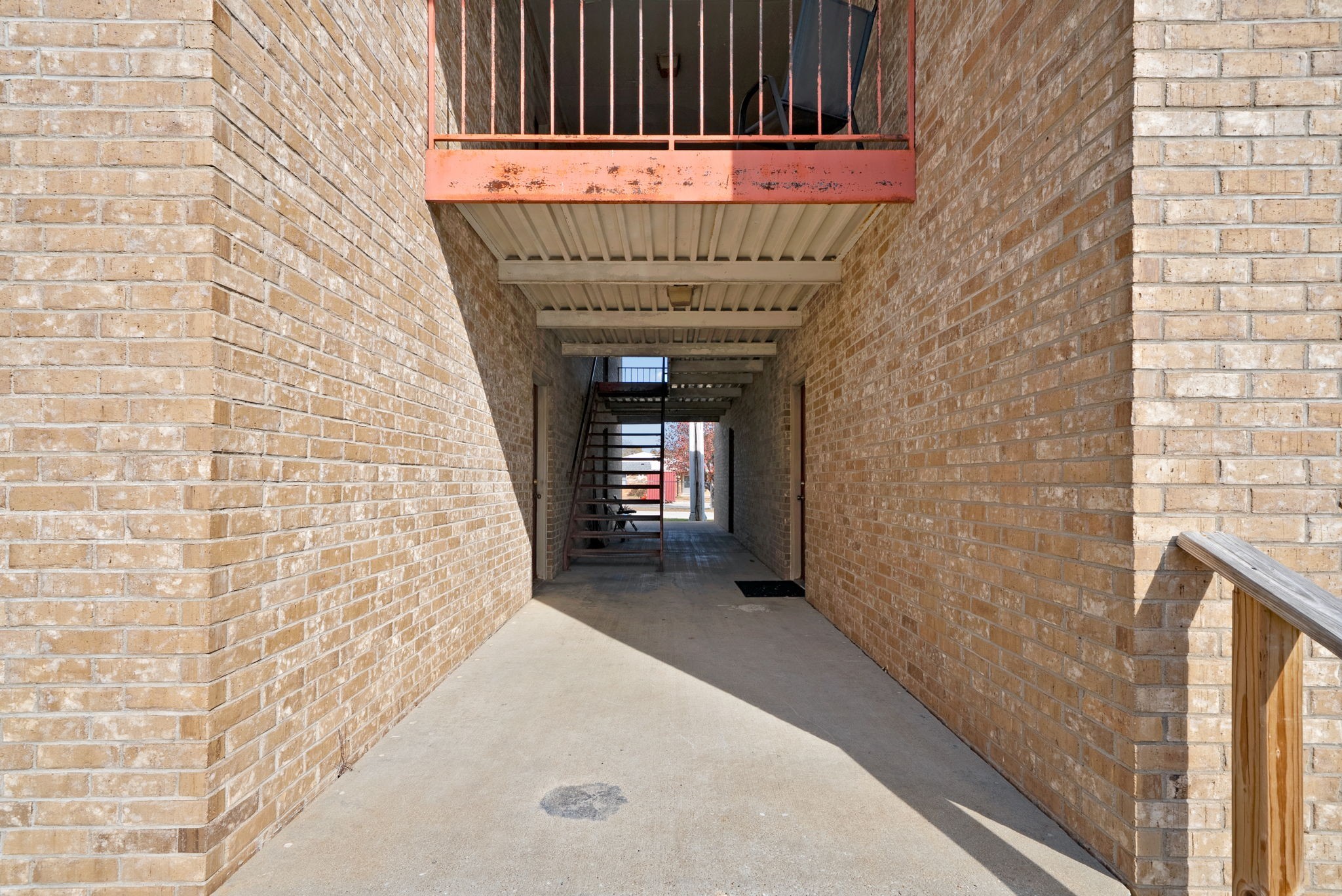2830 Greenville Road, Unit C4 Hopkinsville, KY 42240 - Photo 3 of 18 a view of entryway