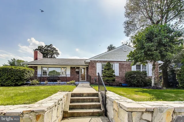 $1,700,000 | 3100 North Glebe Road, Arlington, VA 22207