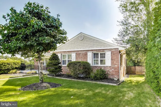 $1,700,000 | 3100 North Glebe Road, Arlington, VA 22207