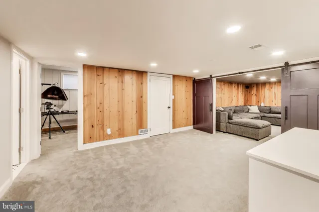 $1,700,000 | 3100 North Glebe Road, Arlington, VA 22207