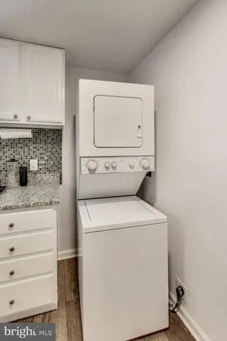 $1,700,000 | 3100 North Glebe Road, Arlington, VA 22207